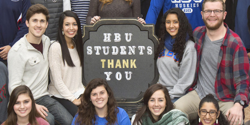 Students Express Thanks Through Photos